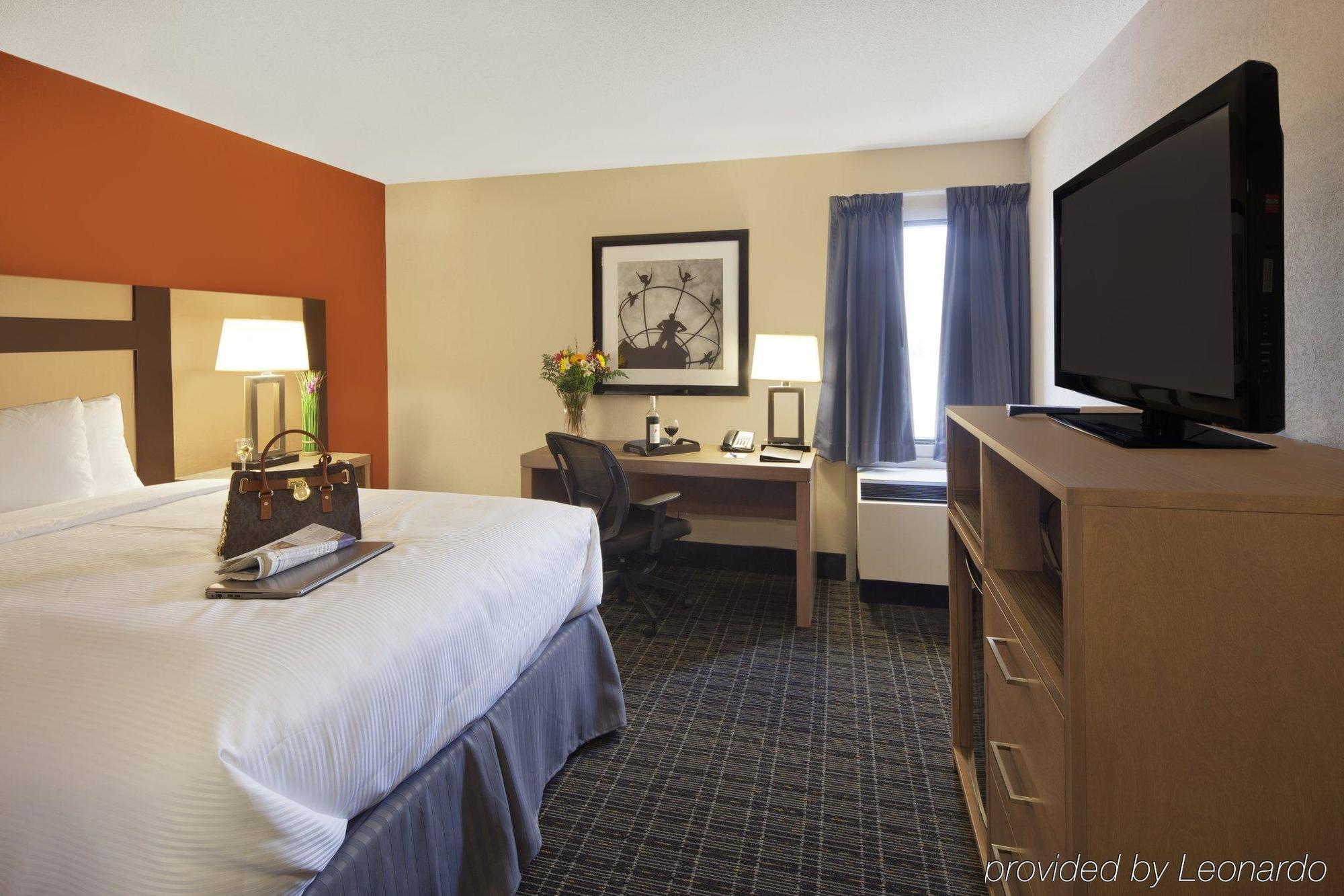 Canadas Best Value Inn Toronto Exteriér fotografie