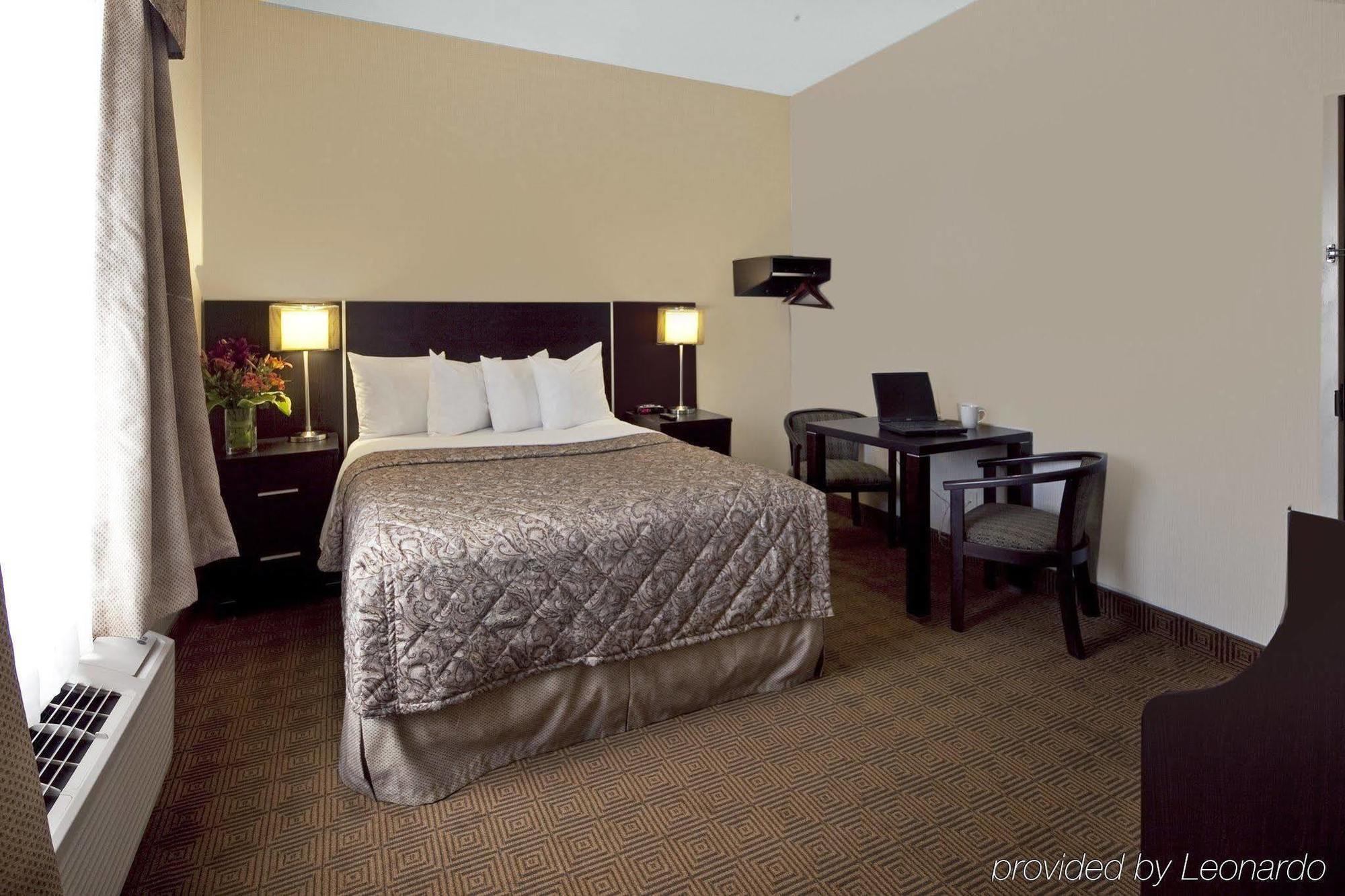 Canadas Best Value Inn Toronto Pokoj fotografie